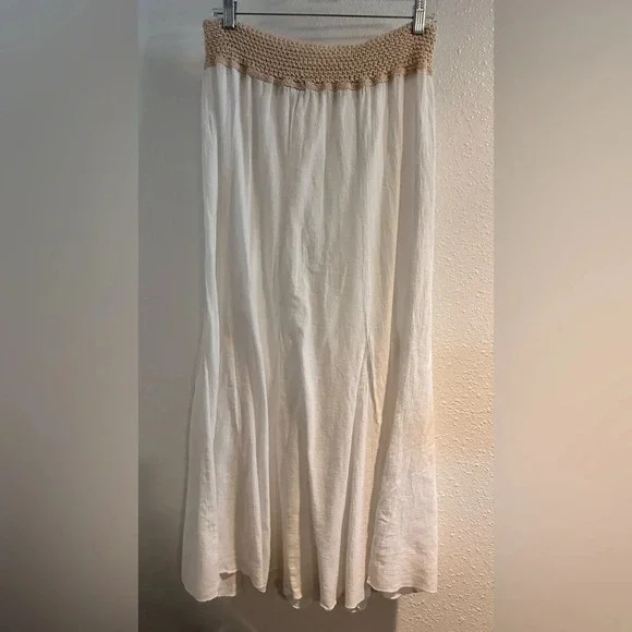 VENUS White and Tan Maxi Skirt - Picture 2 of 6